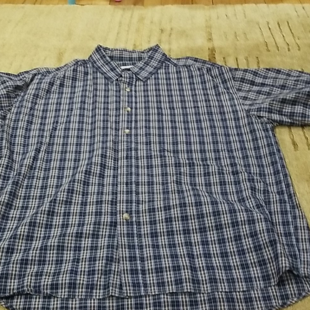 Mens button down short sleeve shirt.